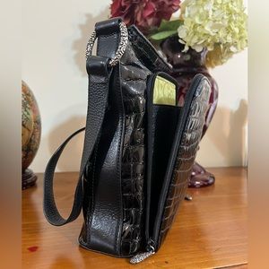 Brighton Black Patent Leather Shoulder Bag w/ Lime Green Interior & Zip Front